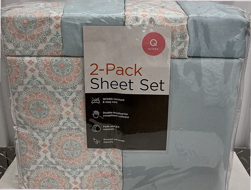 Queen 2-Pack Sheet Set Blue Medallion Microfiber Wrinkle Fade Pill Resistant